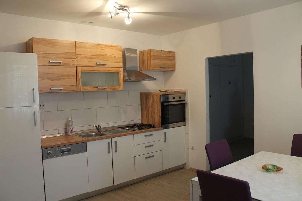 Apartments Adriana สปลิท ภายนอก รูปภาพ