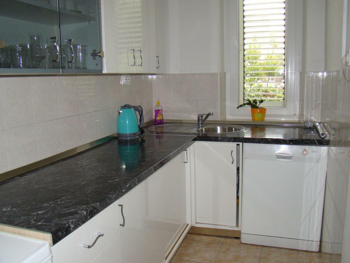 Apartments Adriana สปลิท ภายนอก รูปภาพ